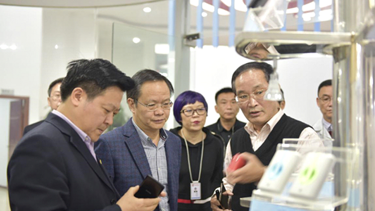 市長劉志仁、農行湖南省分行行長陶偉梁來公司調研